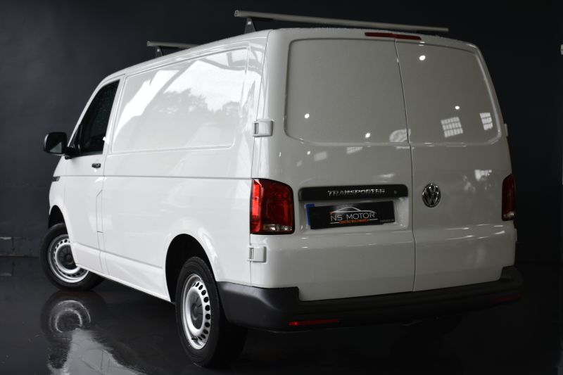 VOLKSWAGEN TRANSPORTER  FURGON BATALLA CORTA 2.0 TDI 110CV 