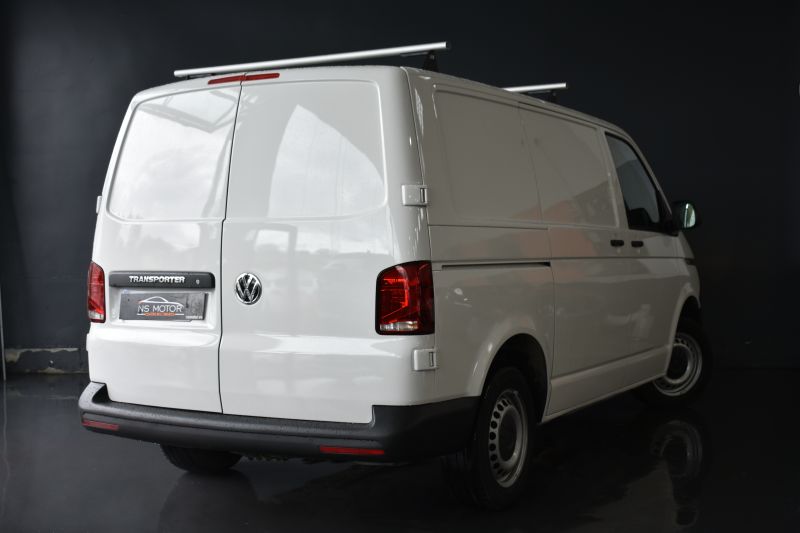 VOLKSWAGEN TRANSPORTER  FURGON BATALLA CORTA 2.0 TDI 110CV 